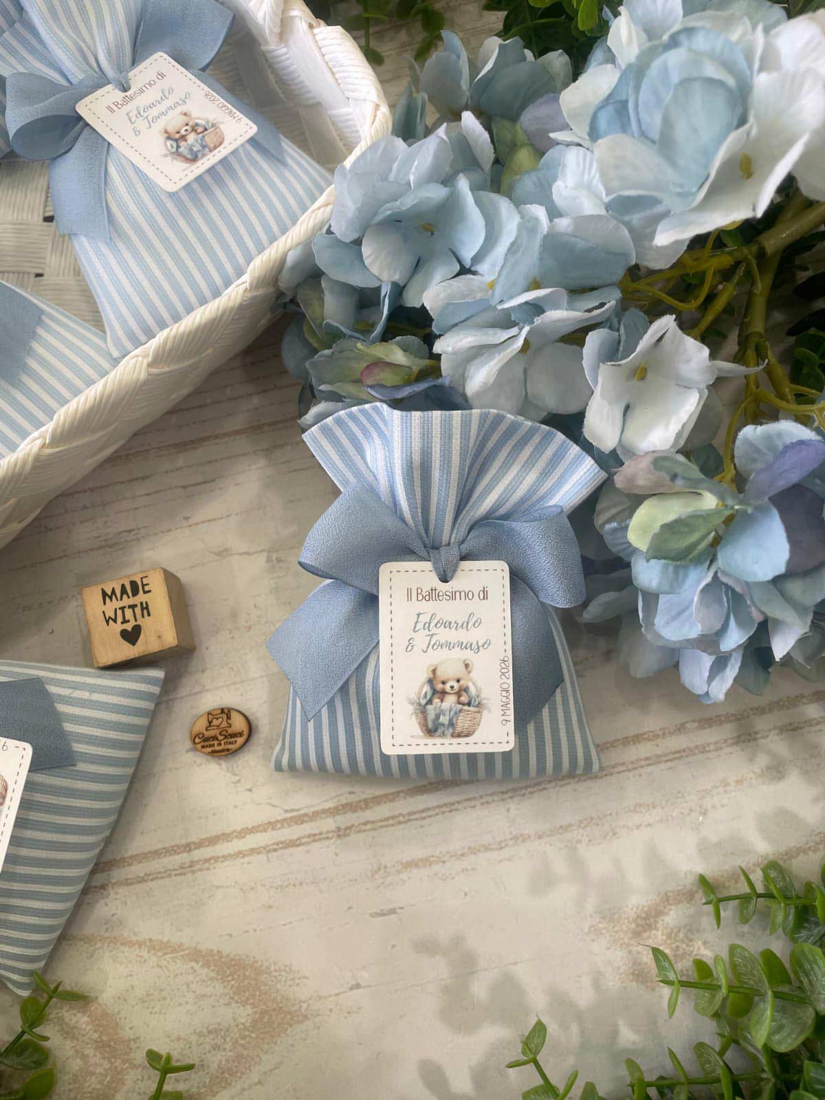 Sacchetto Sartoriale Rigatino a Righe Bianche e Celesti con Tag Personalizzato - immagine 51