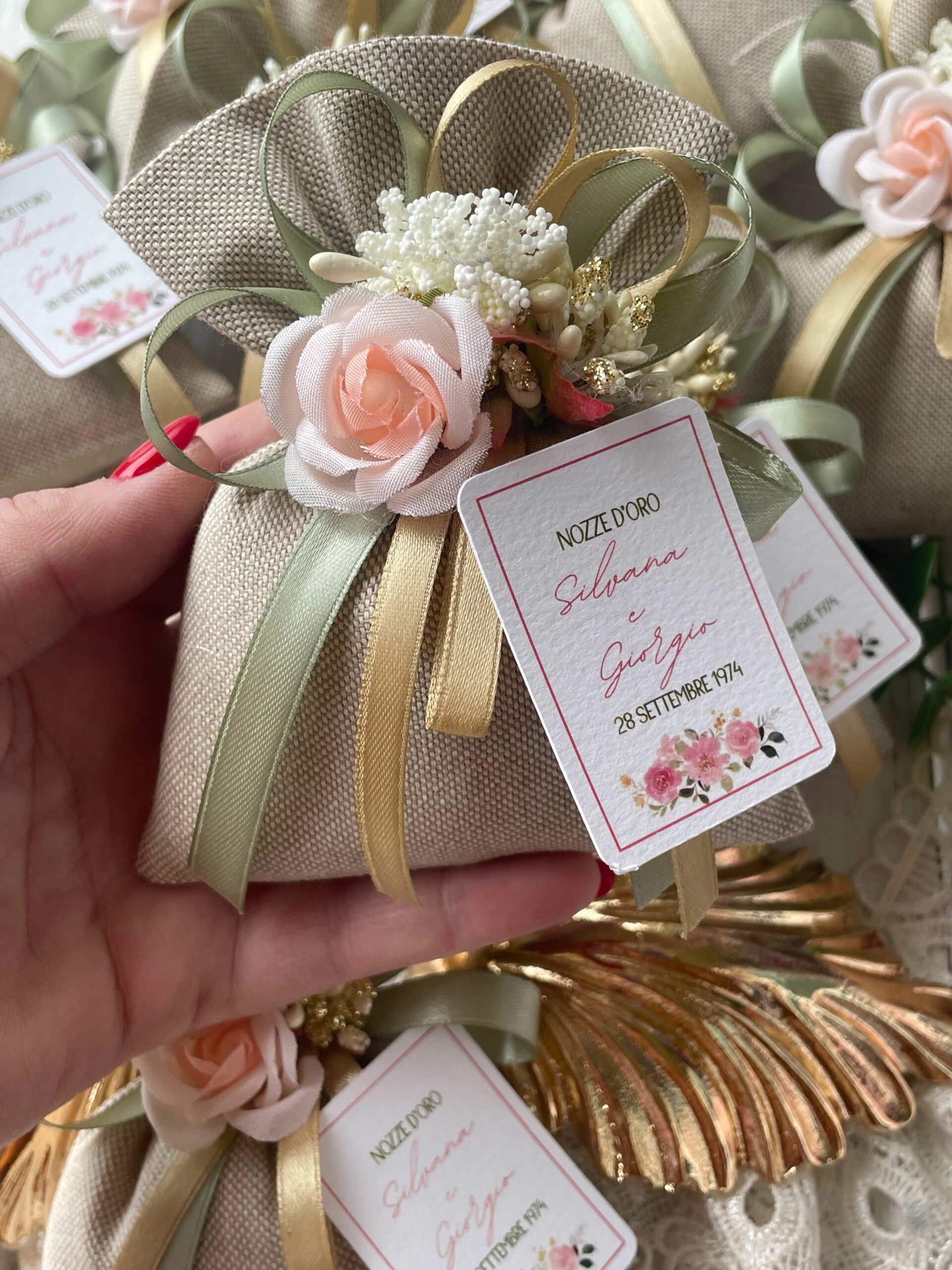 Sacchetto Sartoriale Colore Naturale con Fiori Assortiti - immagine 9