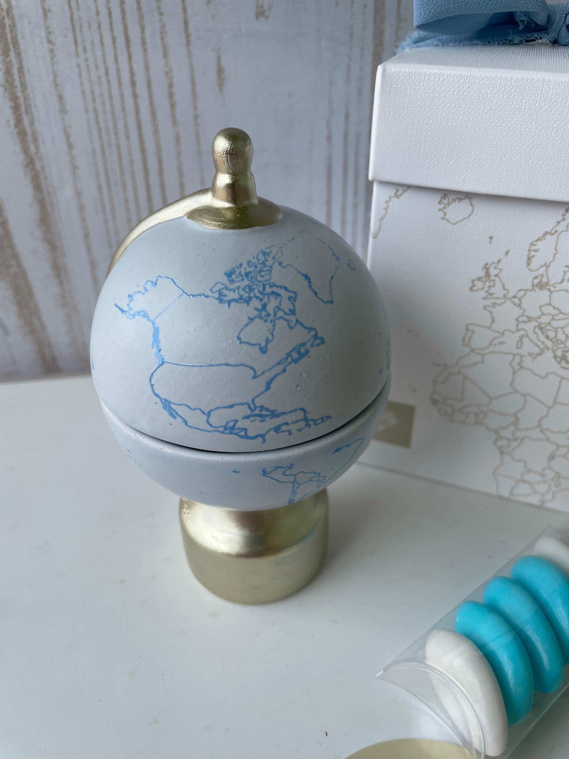 Mappamondo Celeste con Candela Profumata Ø 7,5 – Cupido & Co. - immagine 5