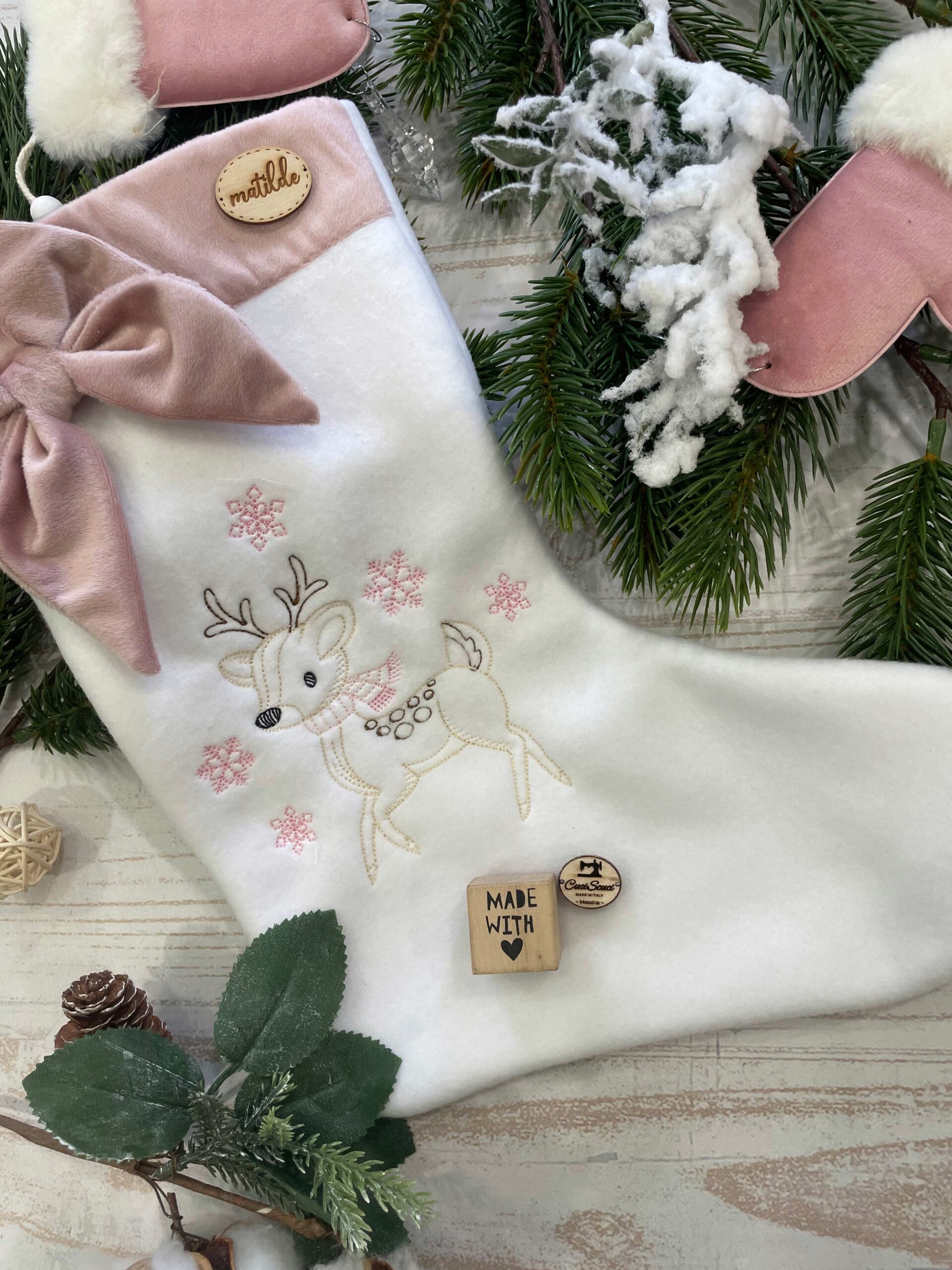 Calza Natalizia con Ricamo Cerbiatto - immagine 4