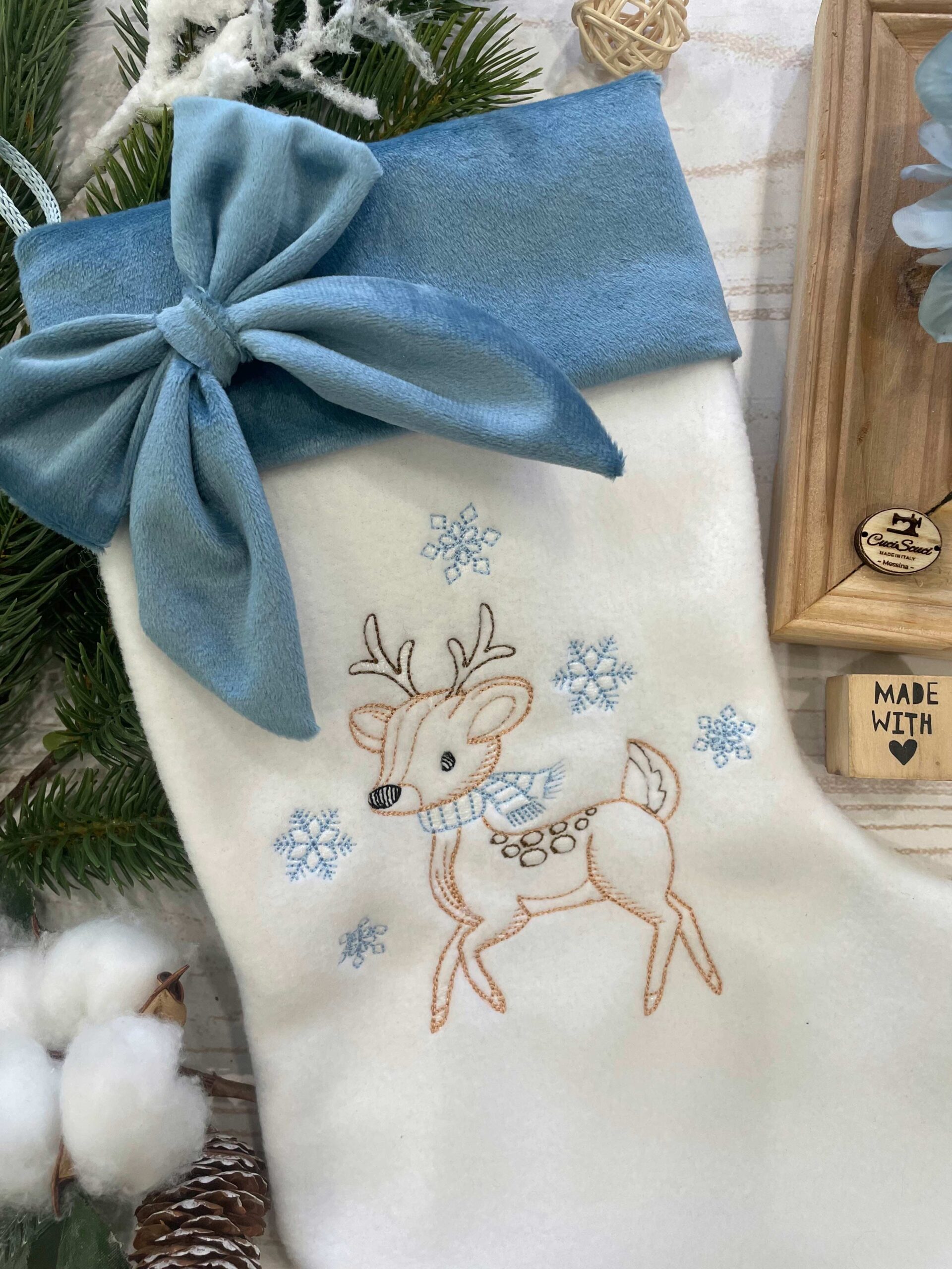 Calza Natalizia con Ricamo Cerbiatto - immagine 5