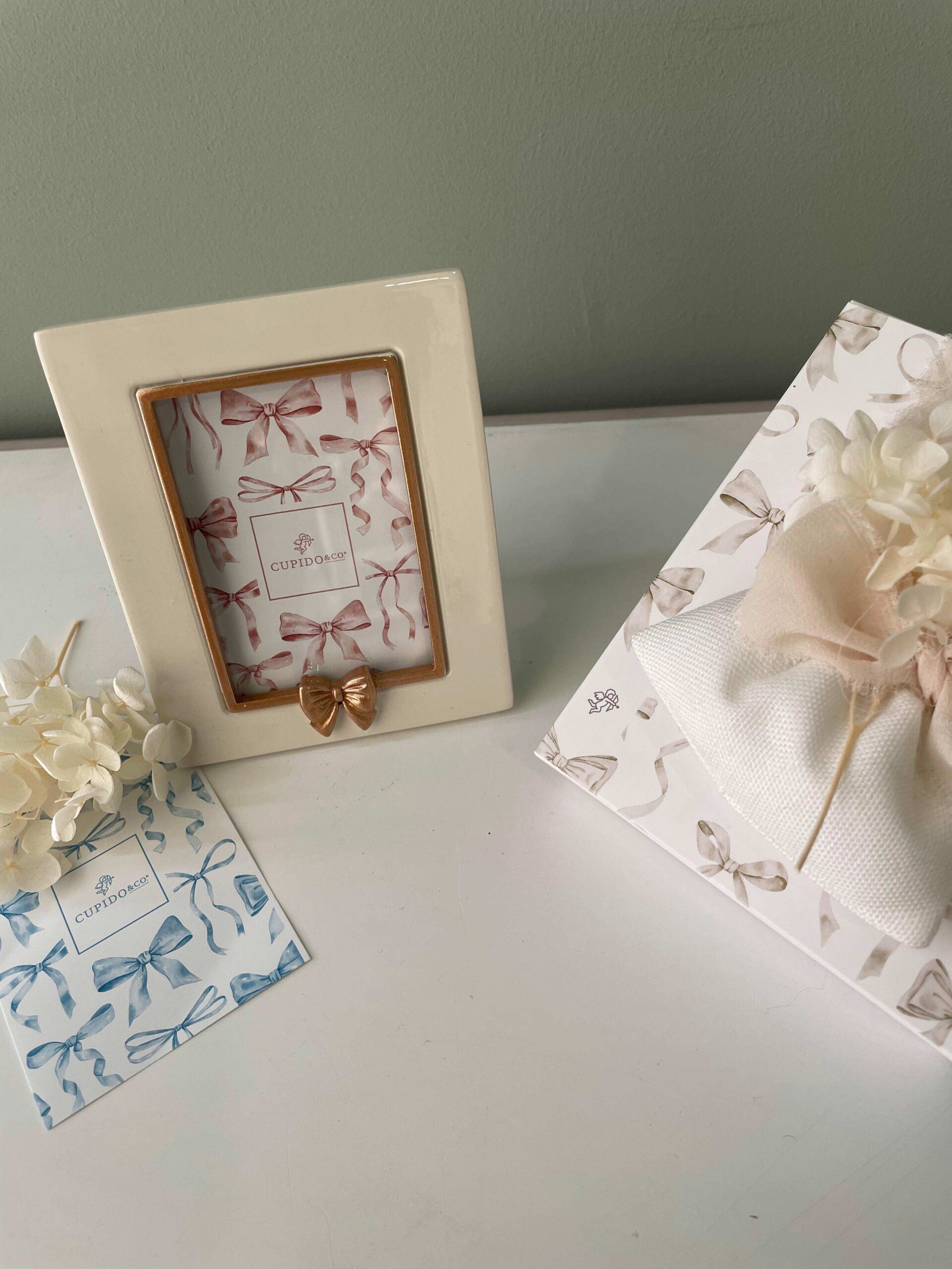 Portafoto Avorio Linea Fiocchi 9 x 11,5 cm - Cupido&Co. - immagine 3