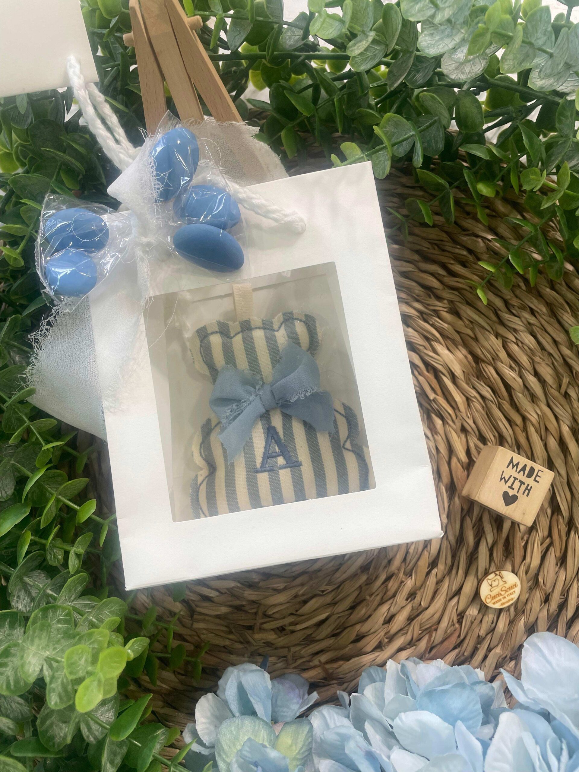 Orsetto Portachiavi con Iniziale Ricamata Colore a Scelta - immagine 4