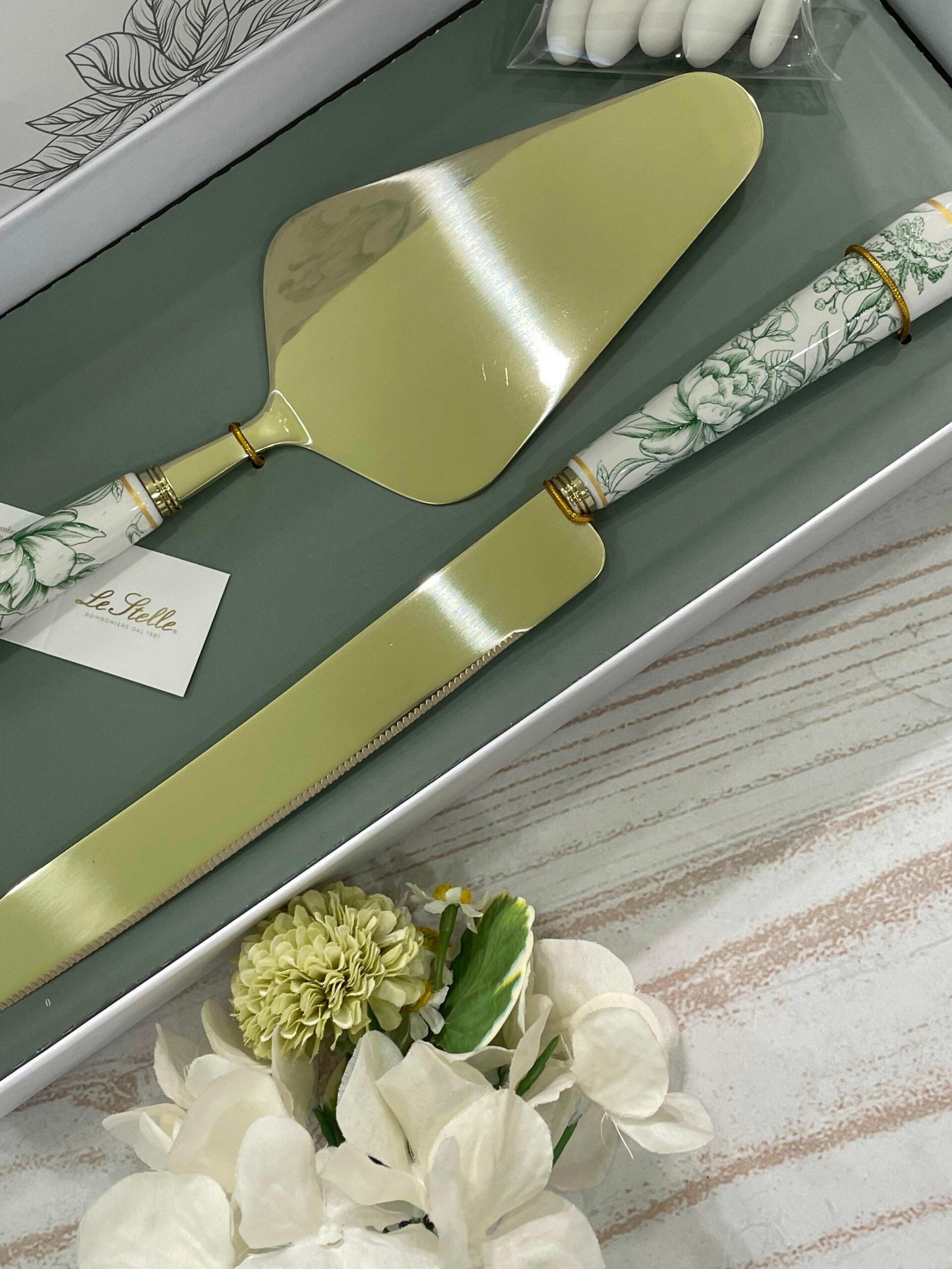 Set Taglia Torta 2 Pezzi con Decoro Verde – Le Stelle - immagine 2