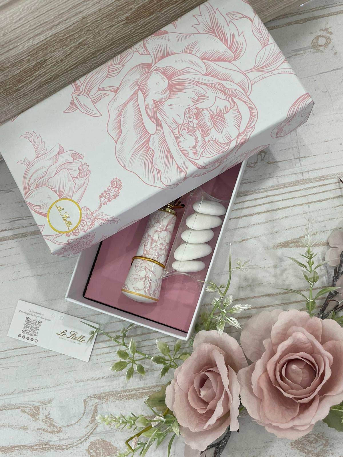 Taglia Pizza con Decoro Rosa – Le Stelle - immagine 2