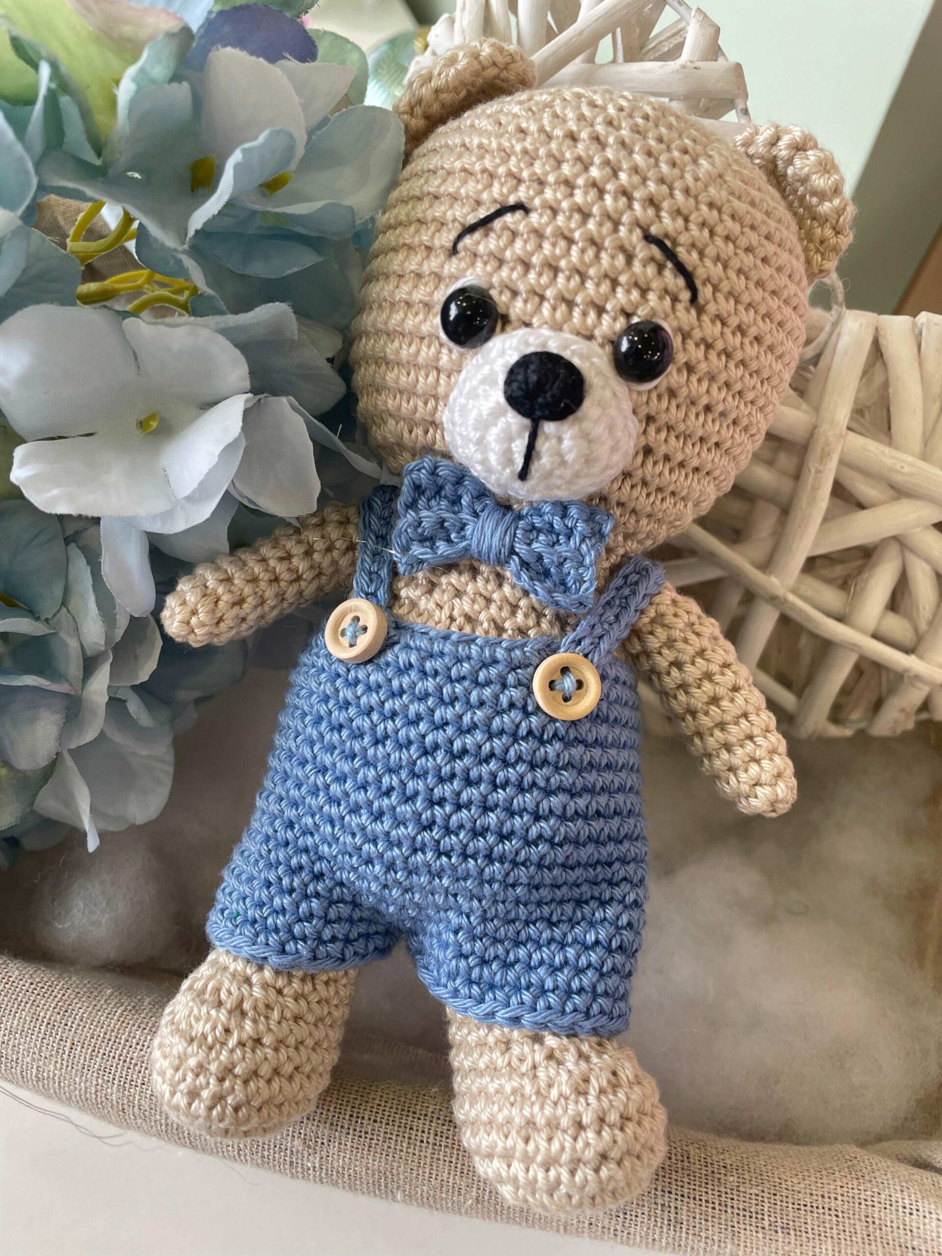 Orsetto in Amigurumi con Salopette - immagine 3