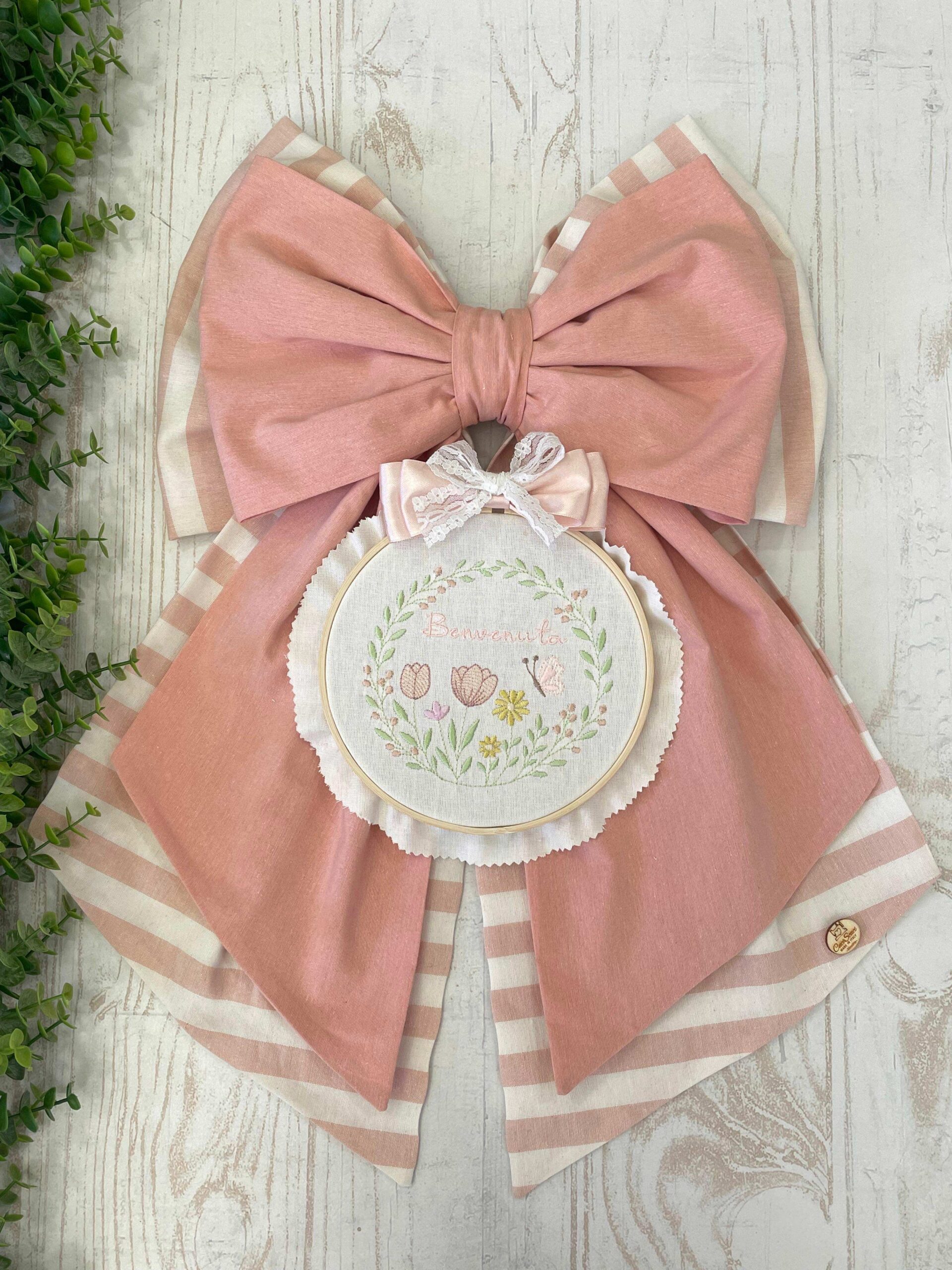 Fiocco Nascita Rosa Cipria e Pesca con Telaio Ricamato