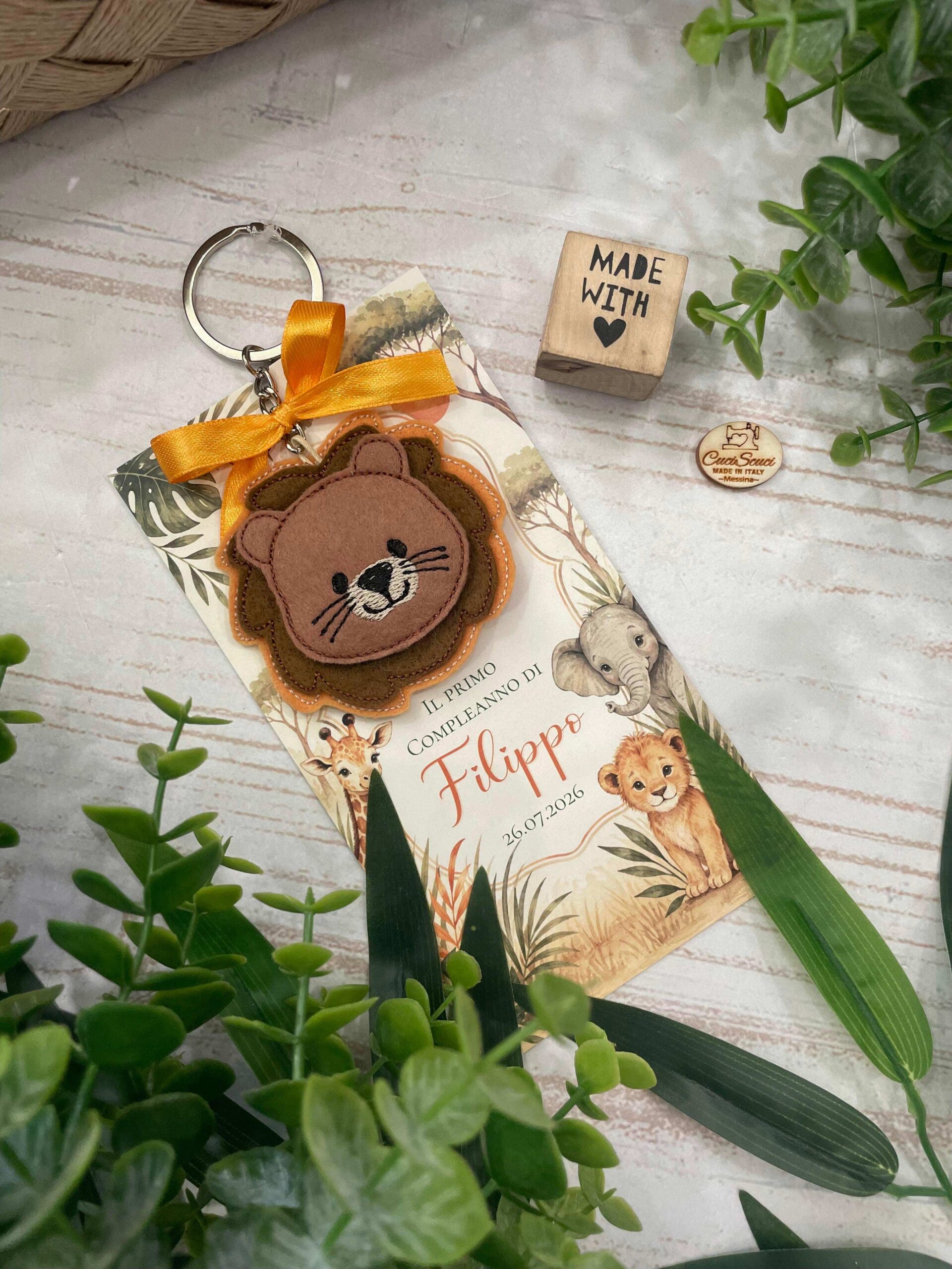 Portachiavi Leoncino in Pannolenci con Cartoncino Personalizzato - immagine 10