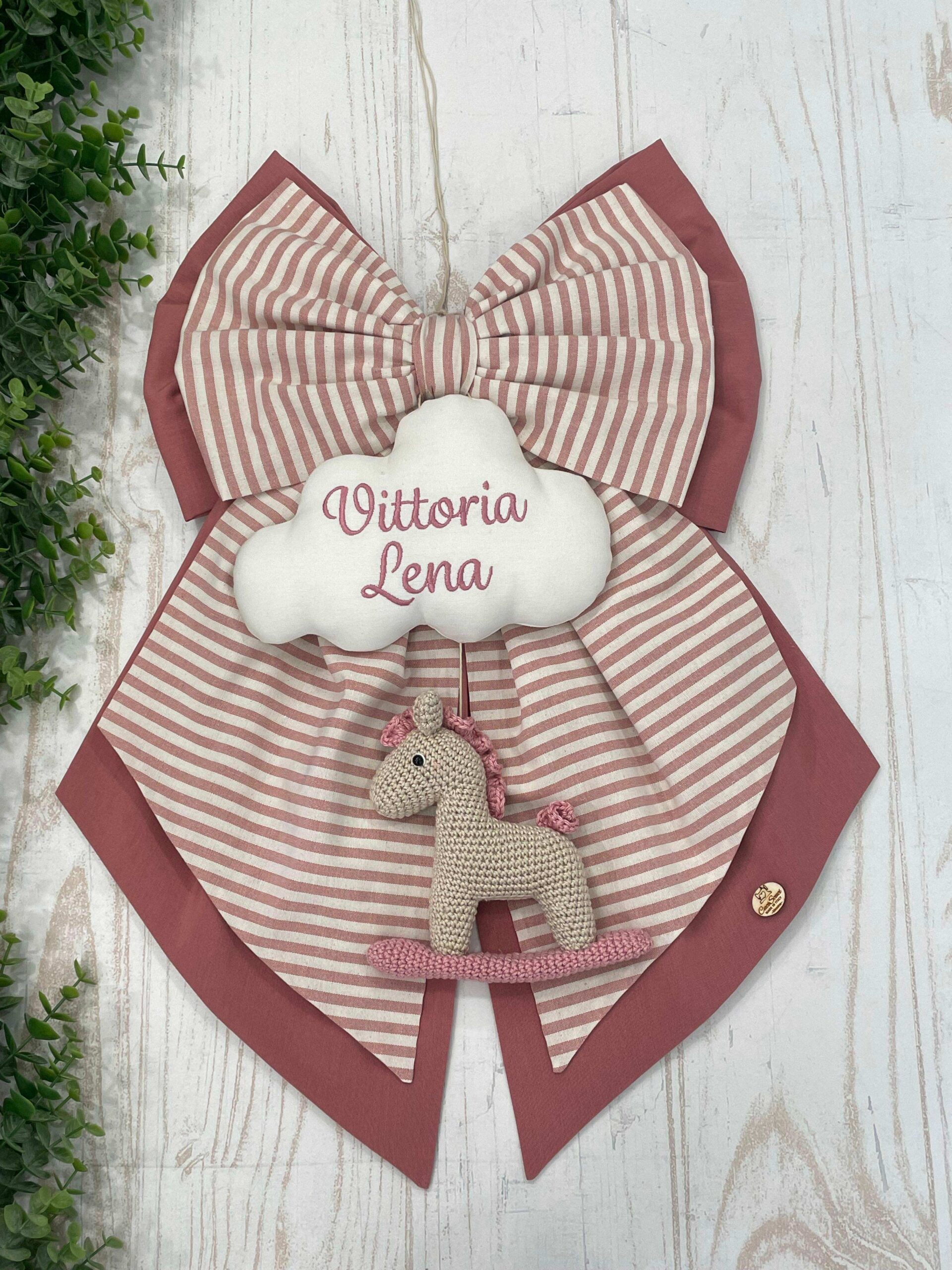 Fiocco Nascita Rosa Antico con Cavallino in Amigurumi