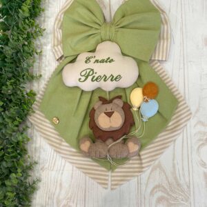 Fiocco Nascita Bimbo Verde Kiwi e Mandorla con Ricamo e Leoncino